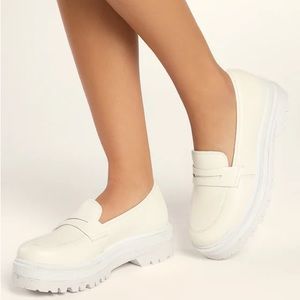 Lulus - Maysie White Platform Loafers